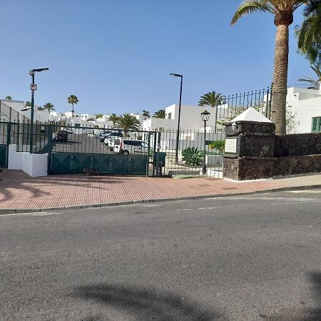 Fabulous 1-Bed Apartment In Puerto Del Carmen Пуэрто дель Кармен Экстерьер фото